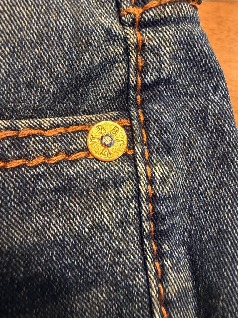 NWT True Religion Becca Big T Mid-Rise Bootcut Jeans Sz 25 Retail $204 - Picture 13 of 15
